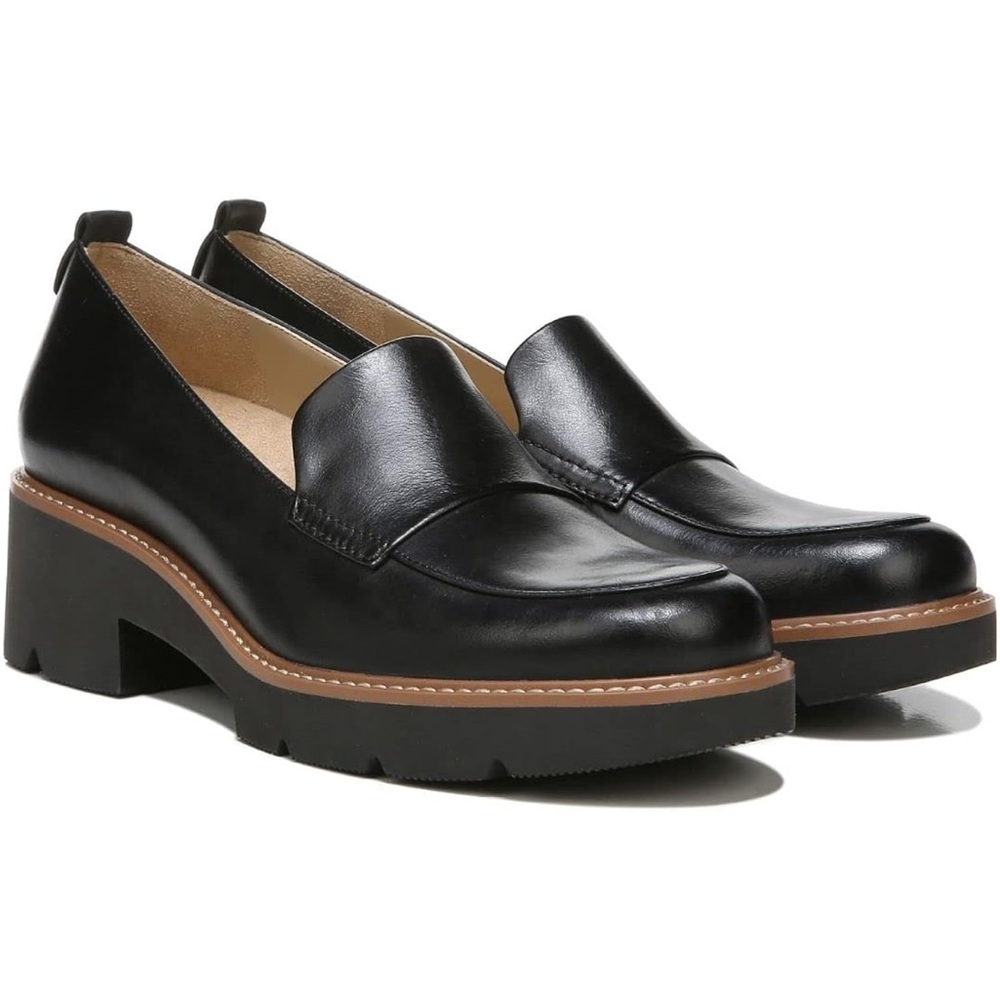 Naturalizer Black Leather Chunky Loafers